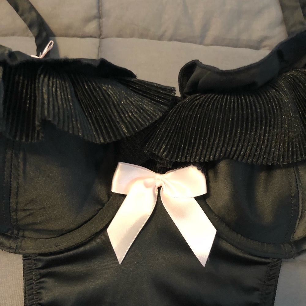 🔥Victoria’s Secret Ultimate Sexy 1 piece🔥